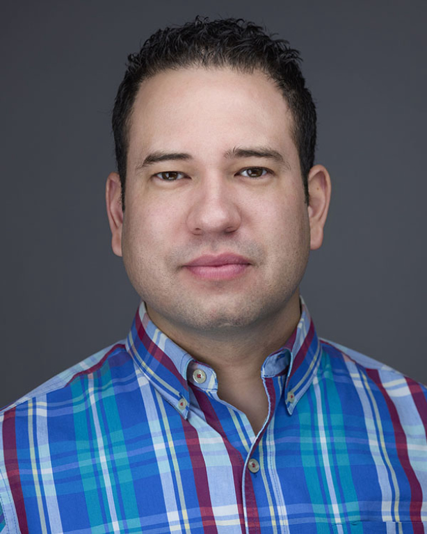 Adrian Viveros