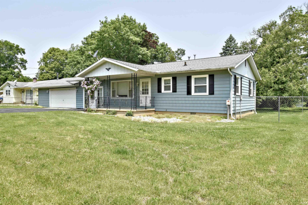2885 E Bradford Court Monon IN 47959 (House For Sale) | MLS 202613899