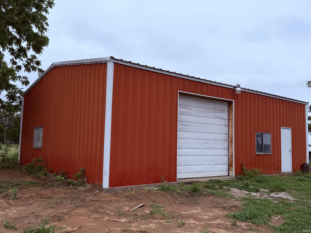 8600 Gross Road Mount Vernon IN 47620 (House For Sale) | MLS 202620039
