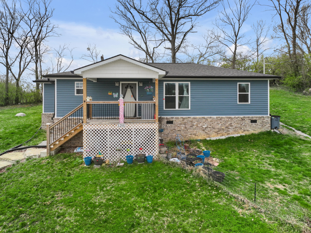 12911299 Muddy Creek Road Winchester KY 40391 (House For Sale