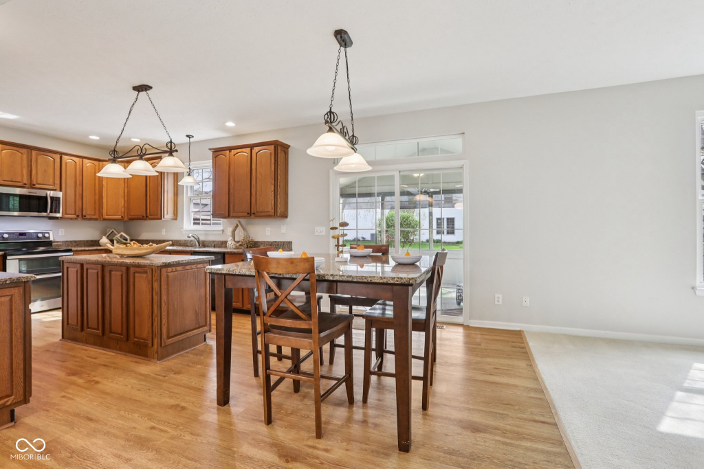 9195 N Coral Reef Road McCordsville IN 46055 (House For Sale