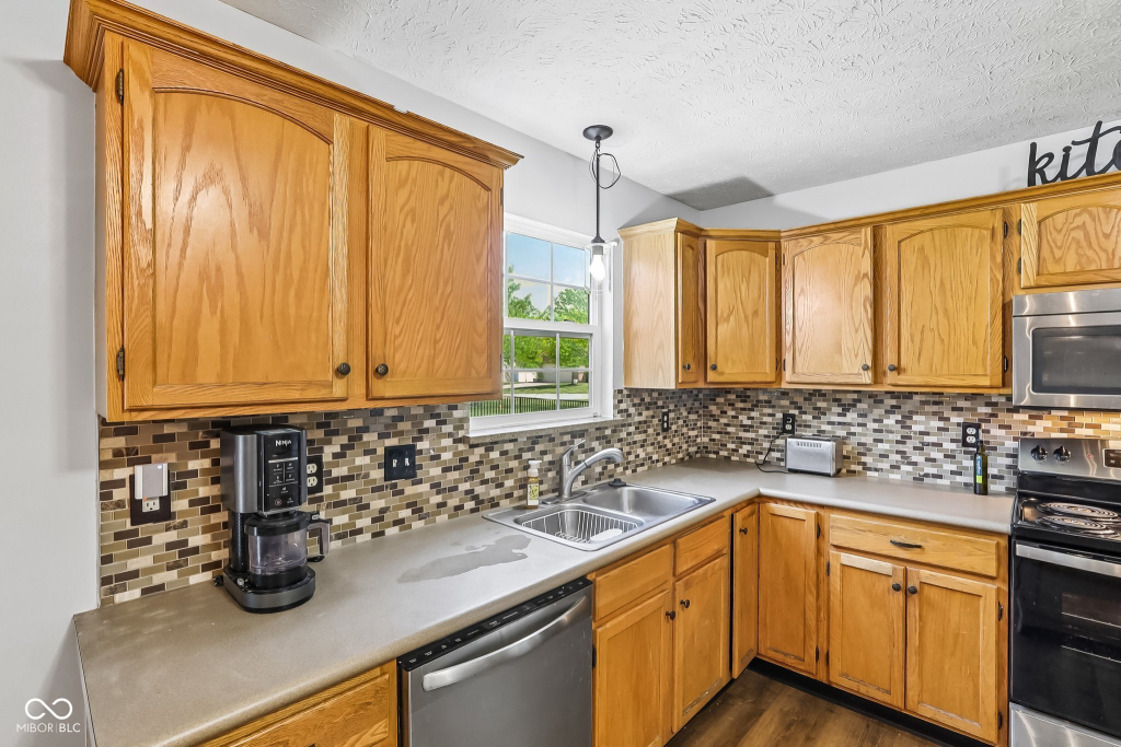 7156 History Court Indianapolis IN 46239 (House For Sale) | MLS