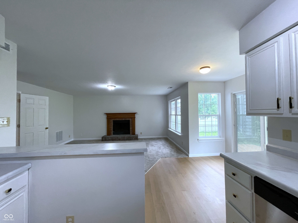 10522 Creekside Woods Drive Indianapolis IN 46239 (House For Sale