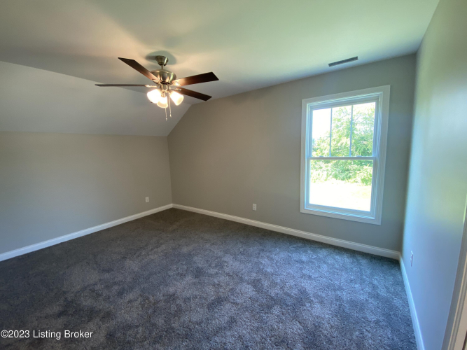 Listing Image 64