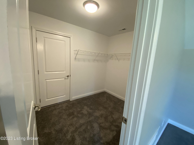 Listing Image 66