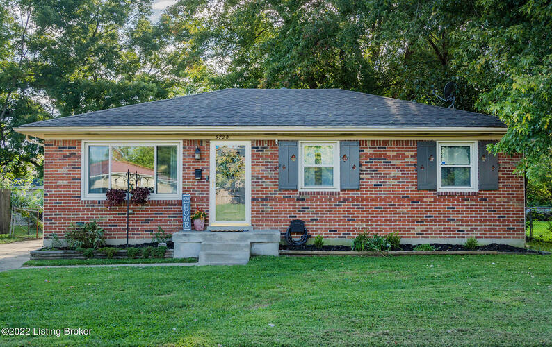 5720  Fruitwood Dr Louisville, KY 40272 | MLS 1622785