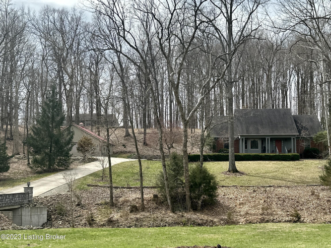 120  Stonehouse Trail Bardstown, KY 40004 | MLS 1632636