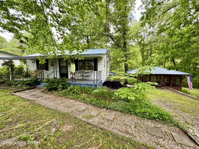 281  Adkins Camp Loop  Hudson, KY 40145 | MLS 1651236