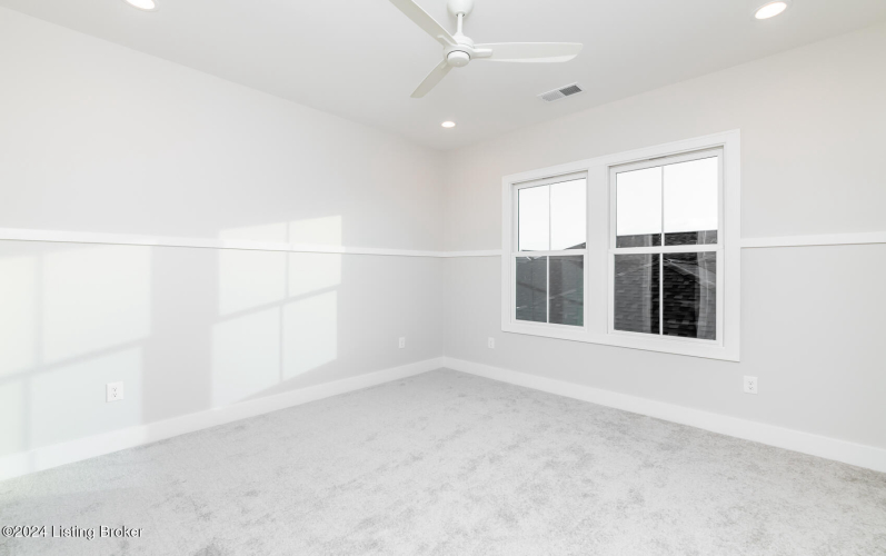 Listing Image 106