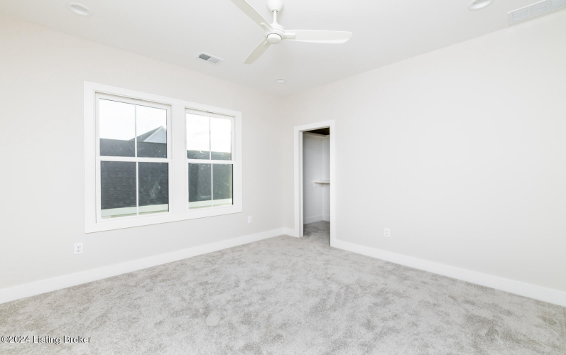 Listing Image 117