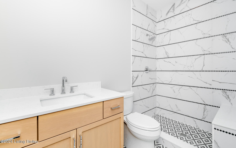 Listing Image 121