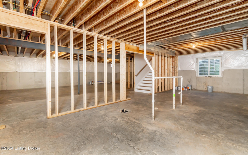 Listing Image 143