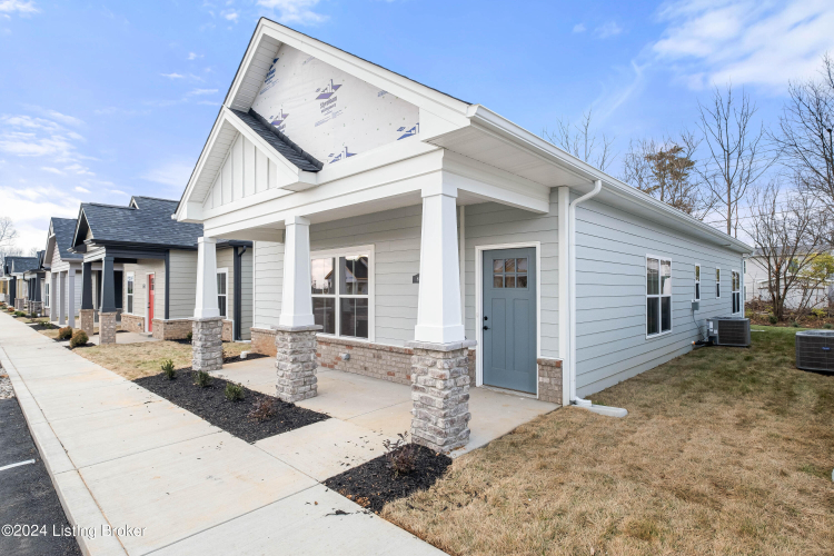Listing Image 28