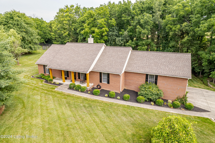 114  Wooded Creek Ct Taylorsville, KY 40071 | MLS 1663812