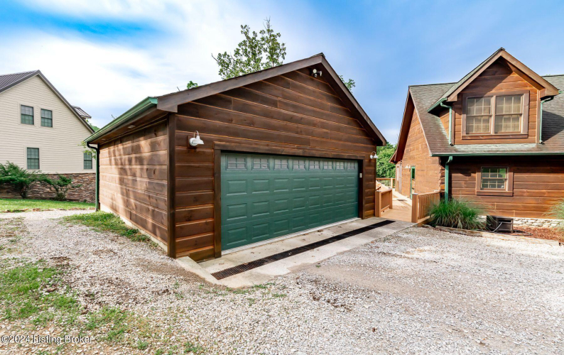 Listing Image 76