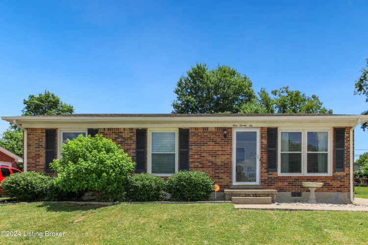 126  Pandy St Versailles, KY 40383 | MLS 1664581