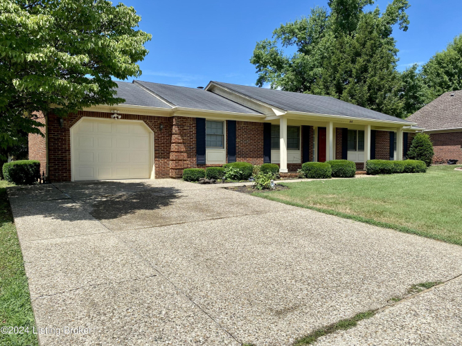 208  Edgewood Dr Bardstown, KY 40004 | MLS 1665106