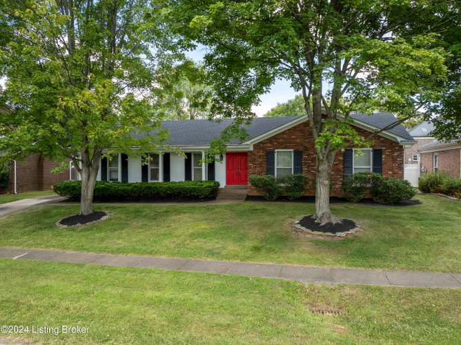 1811  Ballard Mill Ln Louisville, KY 40207 | MLS 1668224