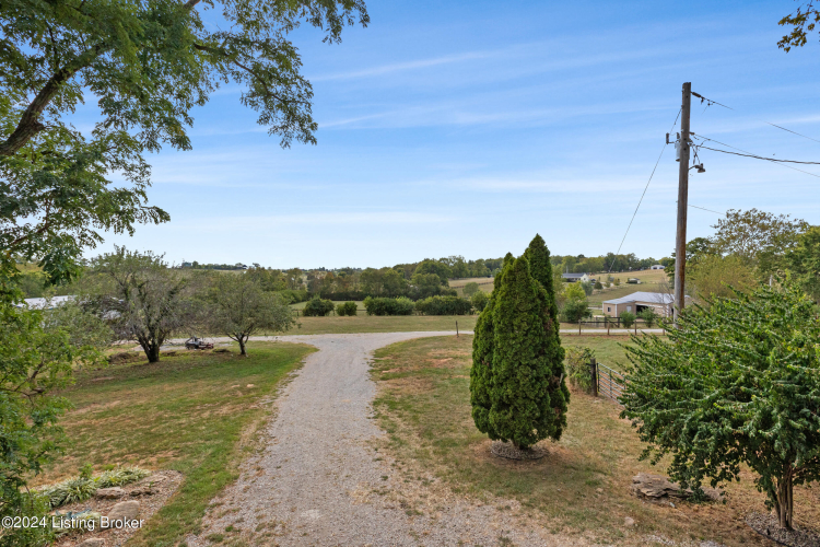 Listing Image 41