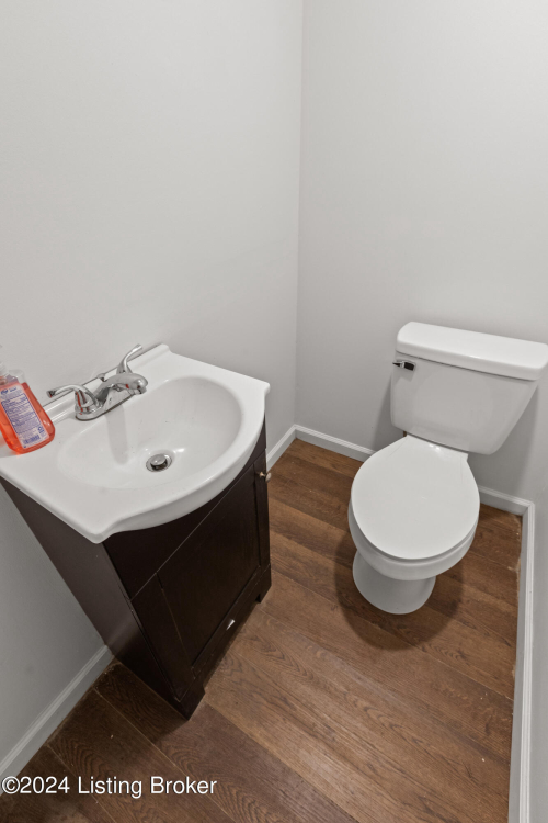 Listing Image 55