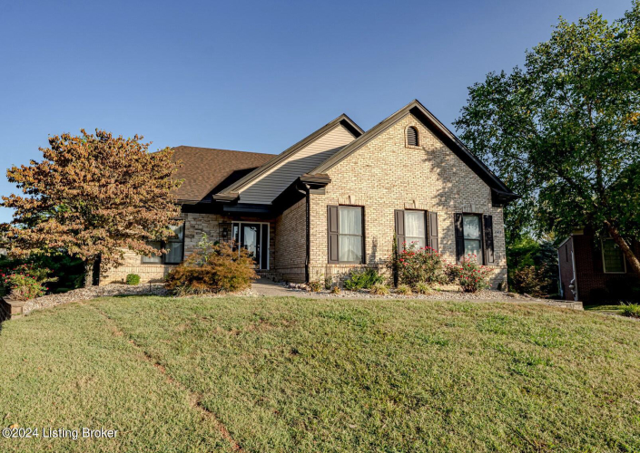 2419  Galloway Ct Louisville, KY 40245 | MLS 1669305