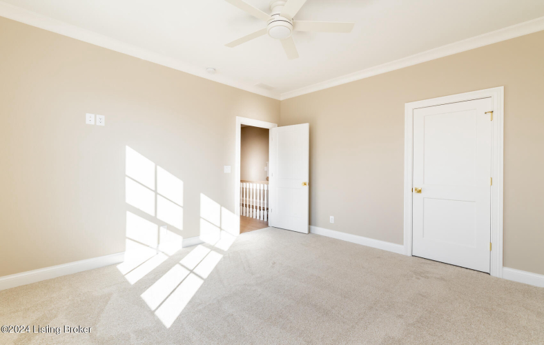 Listing Image 80
