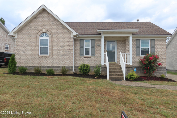 8717  Vision Pl Louisville, KY 40229 | MLS 1669939