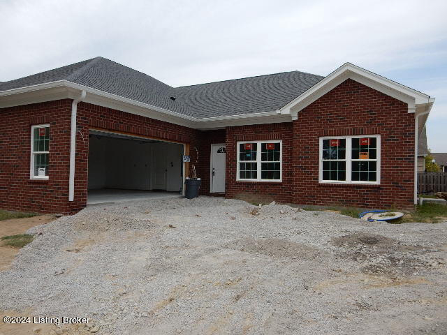 195  Bullitt Creek Dr Shepherdsville, KY 40165 | MLS 1670448