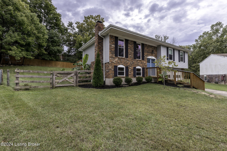 9216  Woodreed Ct Crestwood, KY 40014 | MLS 1670735