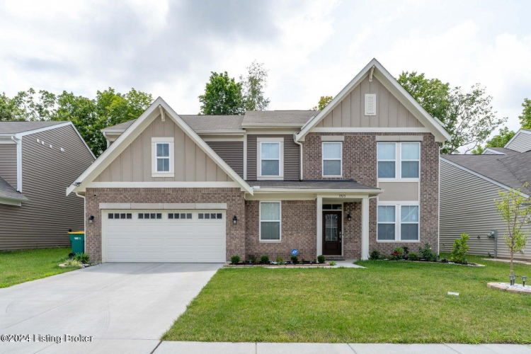 1925  Poloview Pl Louisville, KY 40245 | MLS 1670902