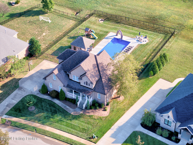 326  Heritage Hill Pkwy Shepherdsville, KY 40165 | MLS 1671088