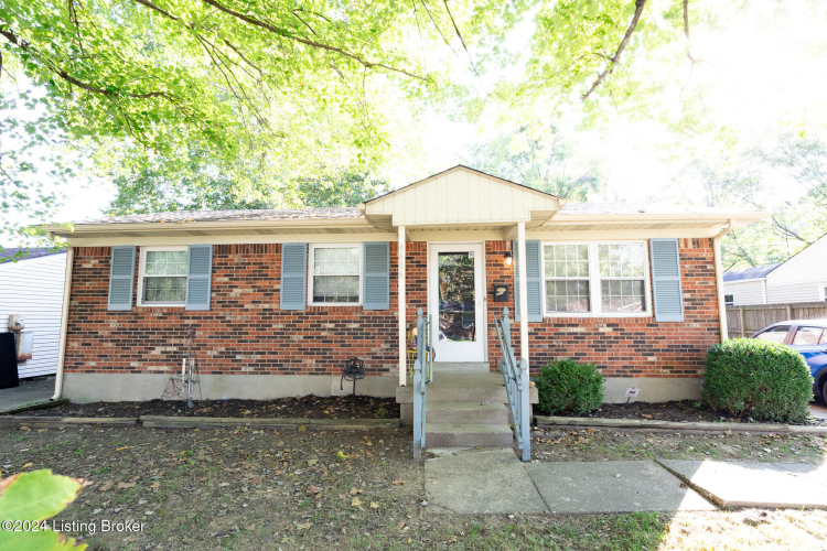 4606  Palma Rd Louisville, KY 40272 | MLS 1672745