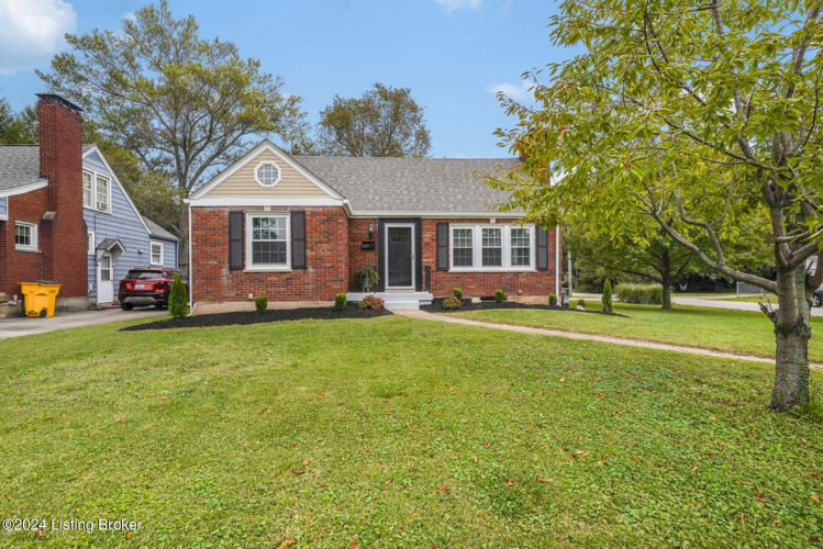 201 N Hubbards Ln Louisville, KY 40207 | MLS 1672924