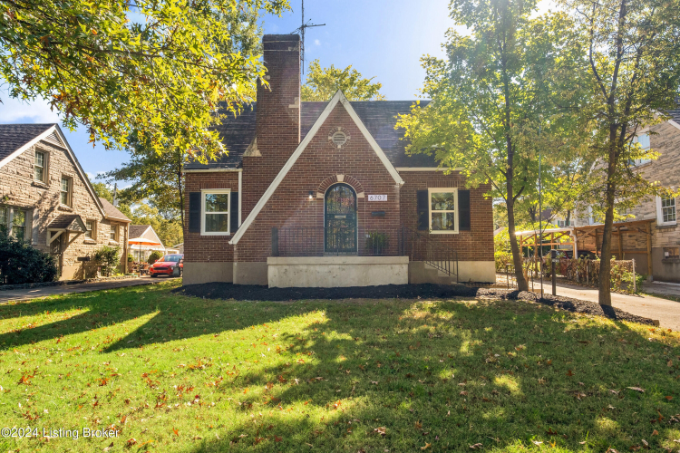 6707 S 3rd St Louisville, KY 40214 | MLS 1673159