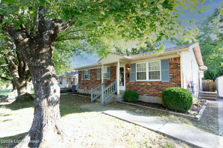 4606  Palma Rd Louisville, KY 40272 | MLS 1673341