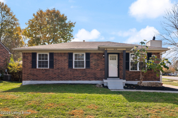 10119  Closterwood Dr Louisville, KY 40229 | MLS 1673998