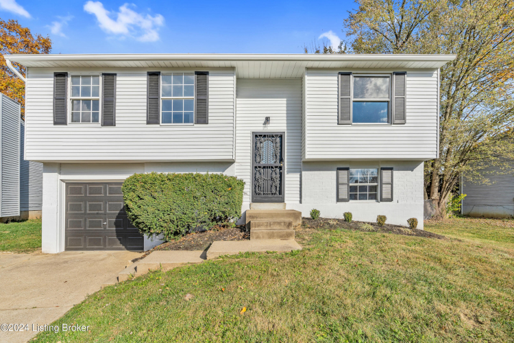 4119  Northumberland Dr Louisville, KY 40245 | MLS 1674087