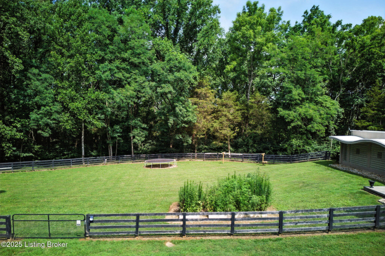 Listing Image 55