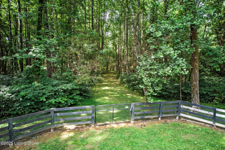 Listing Image 56