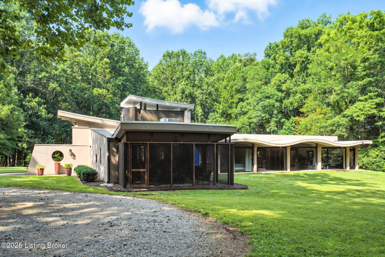 Listing Image 58