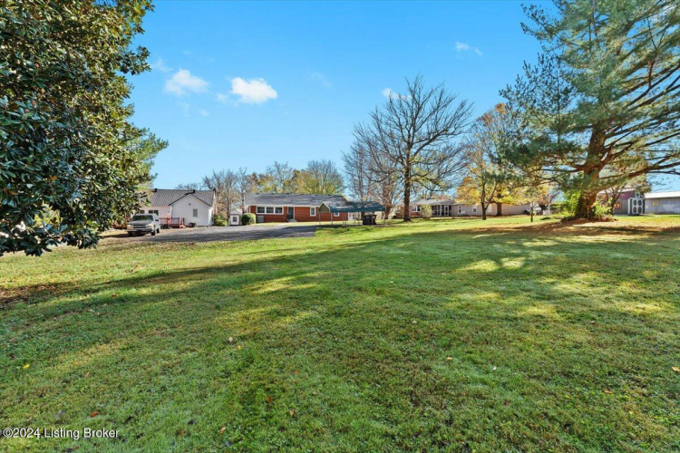 Listing Image 27