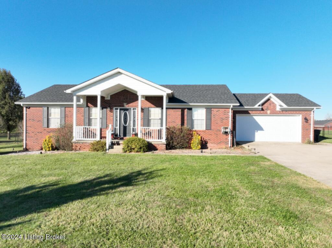 208  Castle Dr Bardstown, KY 40004 | MLS 1674897