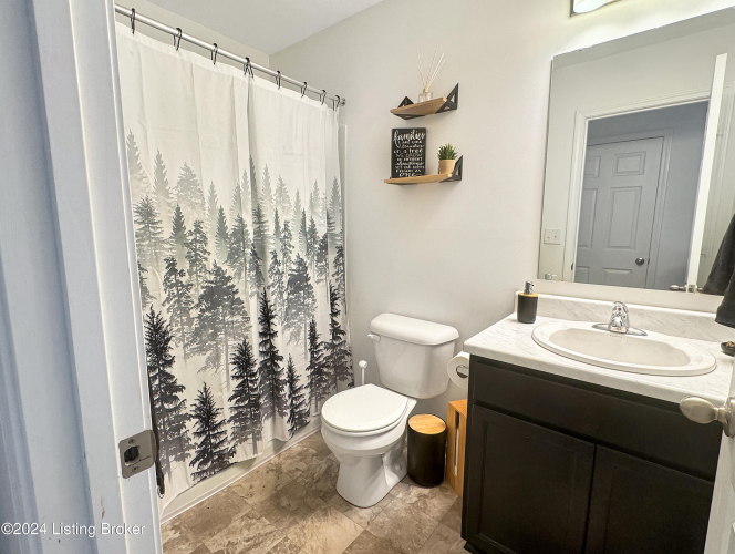 Listing Image 56