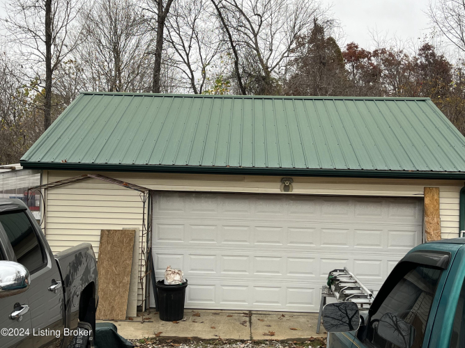 Listing Image 16