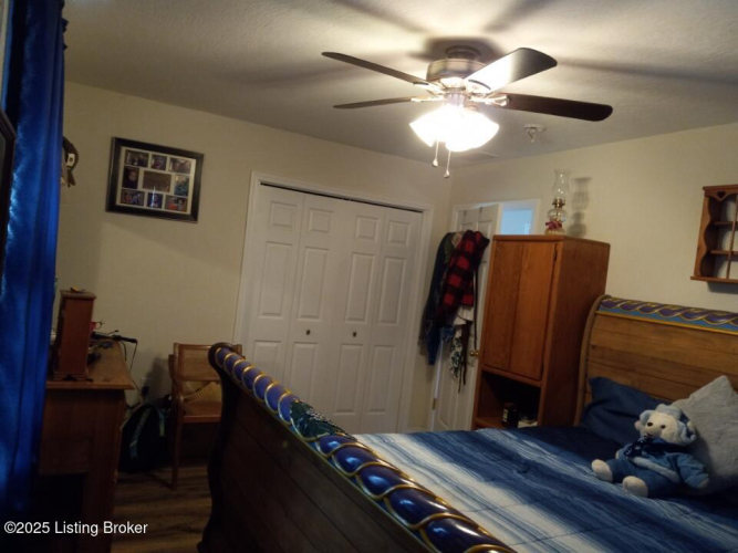Listing Image 30