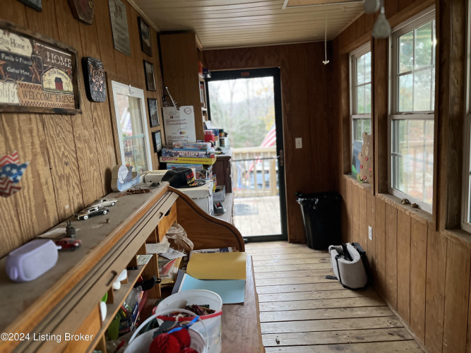Listing Image 36