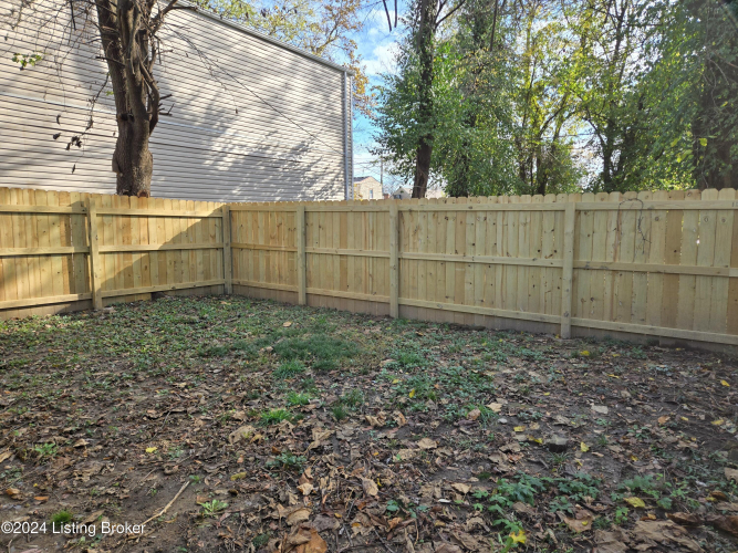 Listing Image 37