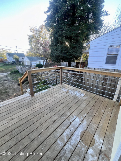 Listing Image 16