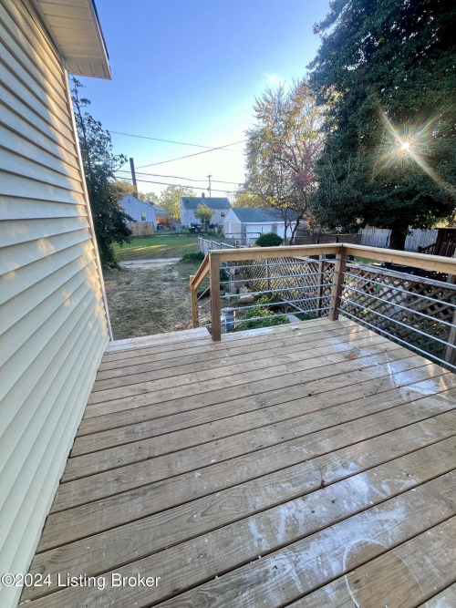 Listing Image 17
