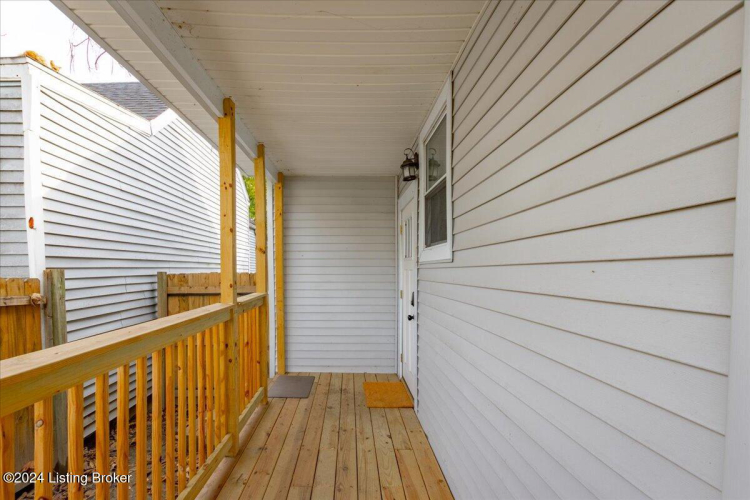 Listing Image 22